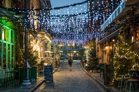 Χριστούγεννα στη Θεσσαλονίκη: 10 Προτάσεις για την πιο Μαγική Εποχή του Χρόνου​