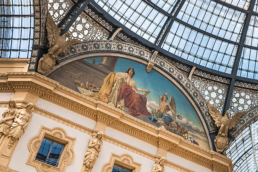What to see in Milan - Galleria Vittorio Emanuele II​ Wall Painting